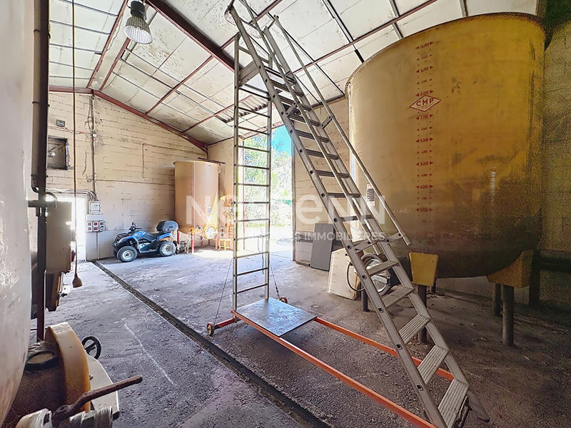 Maison - 178 m² - 8 pièces