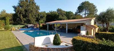 Maison - 60 m² - 4 pièces