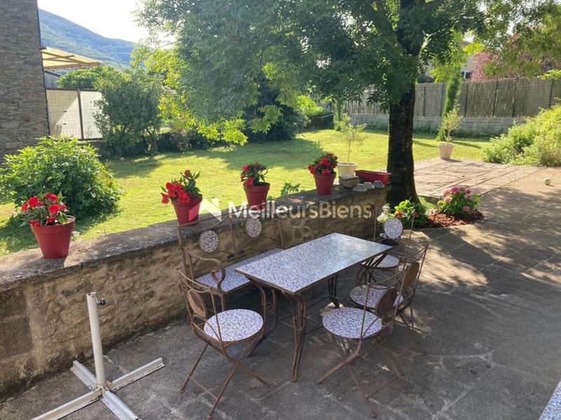 Maison en pierre - 230 m² - 5 pièces