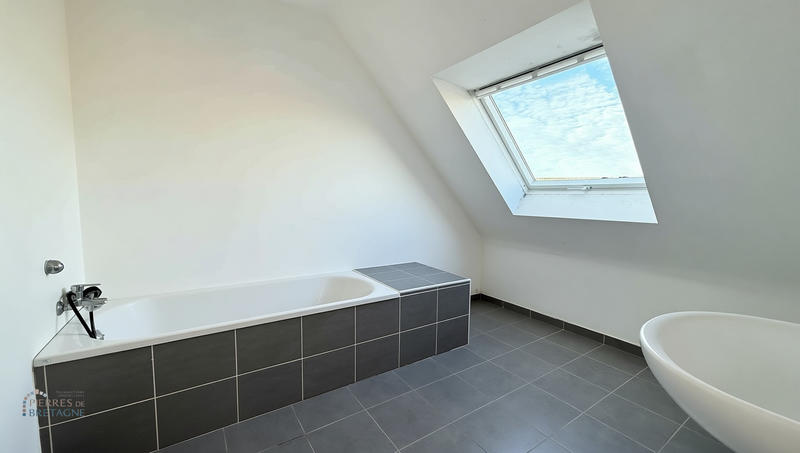 Maison - 119 m² - 6 pièces