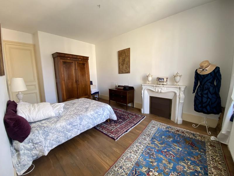 Maison - 193 m² - 16 pièces