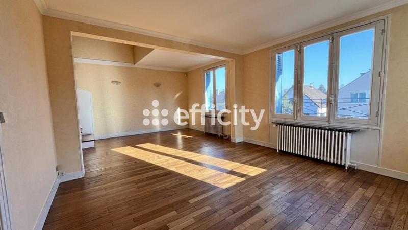 Maison - 141 m² - 6 pièces