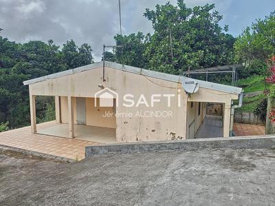 Maison - 100 m² - 4 pièces