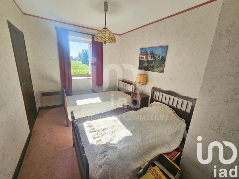 Maison - 196 m² - 9 pièces