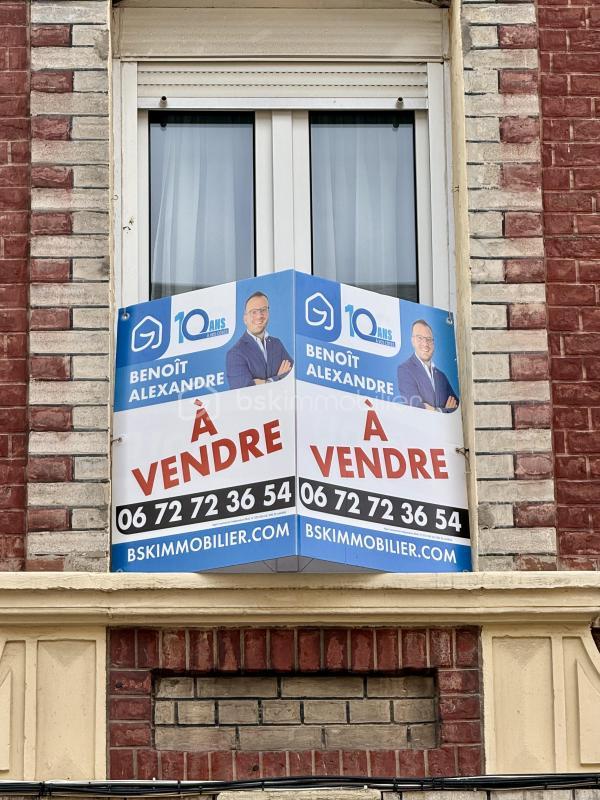 Maison - 99 m² - 4 pièces