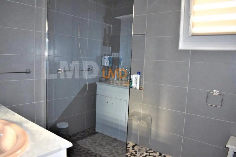 Maison - 105 m² - 10 pièces