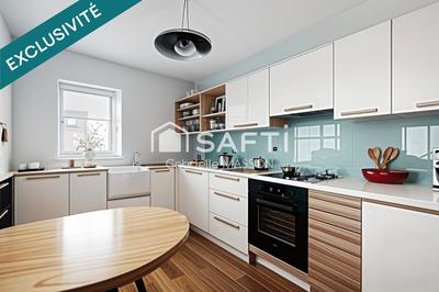 Appartement - 99 m² - 4 pièces