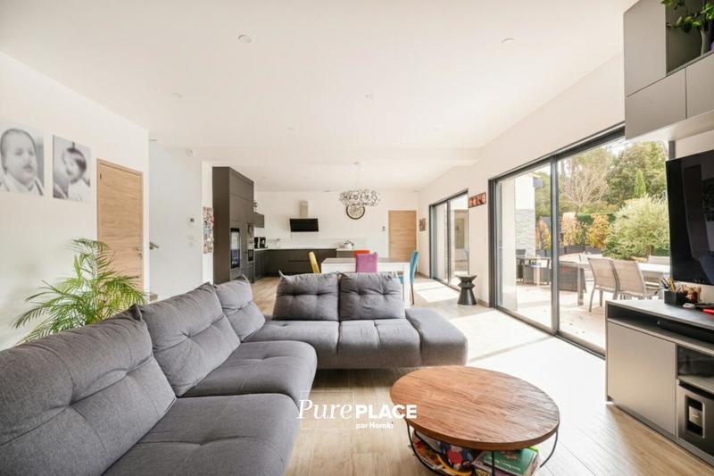 Maison - 197 m² - 6 pièces