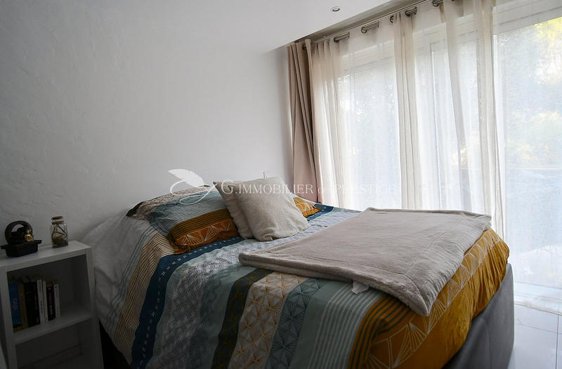 Villa - 200 m² - 7 pièces