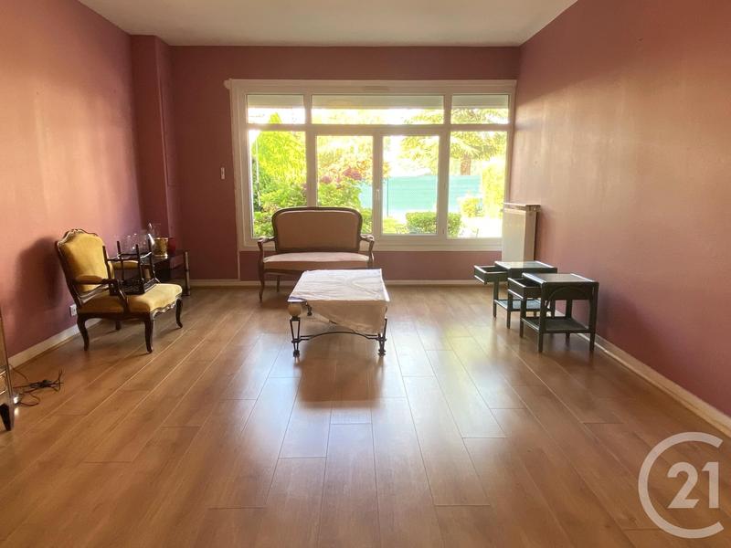 Maison - 101 m² - 4 pièces