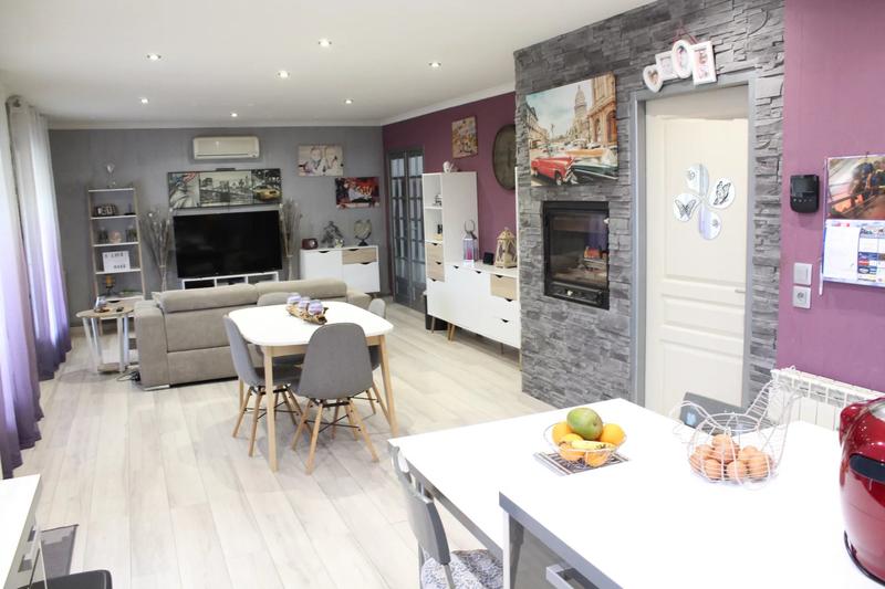 Villa - 104 m² - 6 pièces