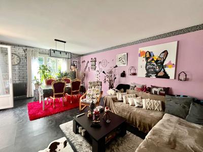 Appartement - 82 m² - 3 pièces