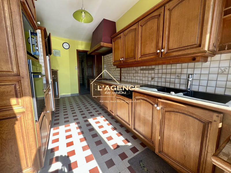 Ferme - 200 m² - 9 pièces