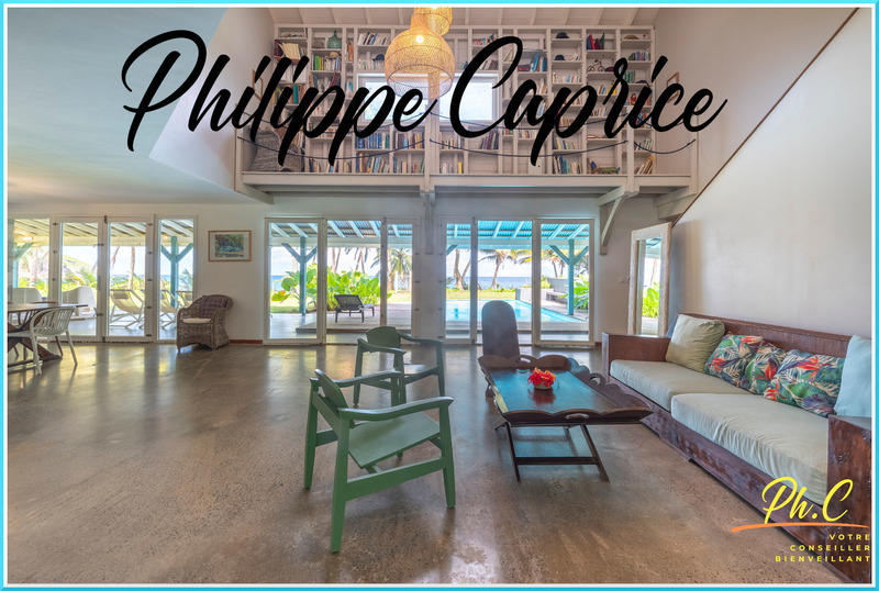 Maison - 327 m² - 7 pièces