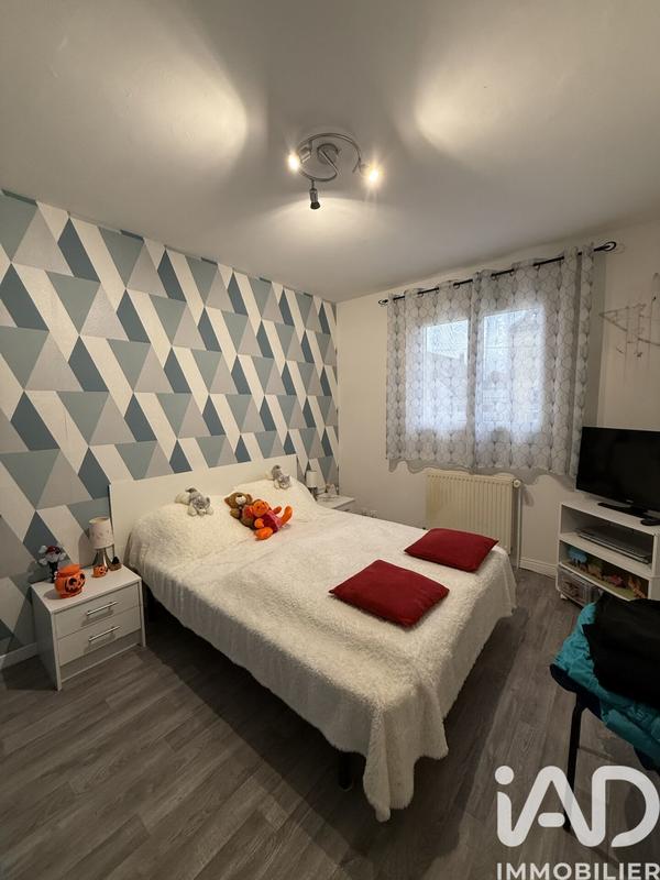 Maison - 95 m² - 5 pièces