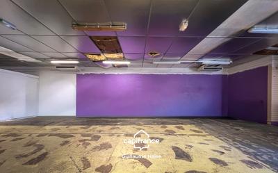 Entrepôt - 224 m² - 2 pièces