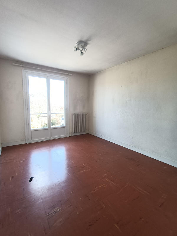 Appartement - 83 m² - 3 pièces