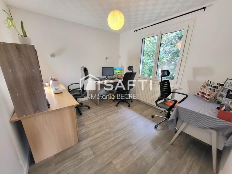 Maison - 90 m² - 4 pièces