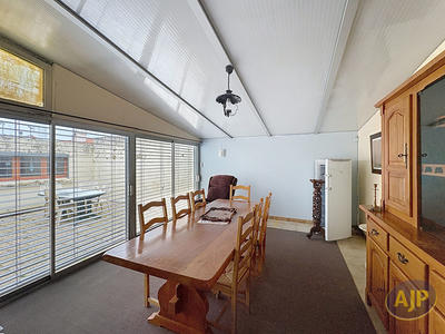 Maison - 77 m² - 5 pièces