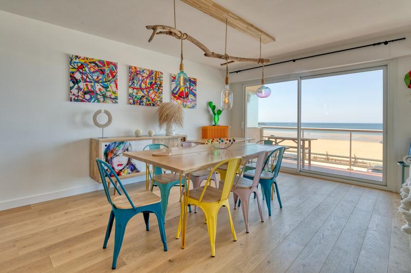 Appartement - 99 m² - 5 pièces