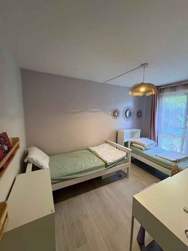 Appartement - 80 m² - 4 pièces