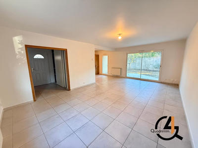 Maison - 111 m² - 5 pièces