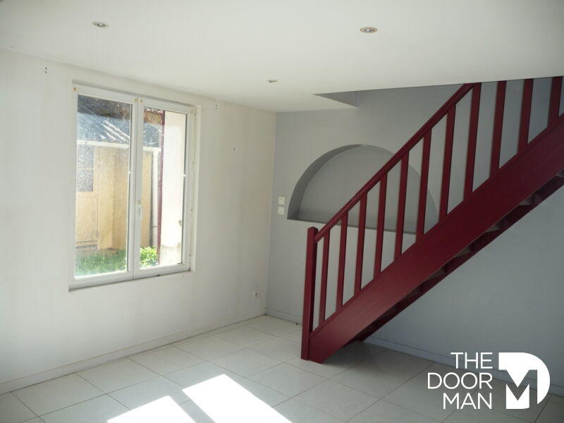 Demeure - 91 m² - 3 pièces