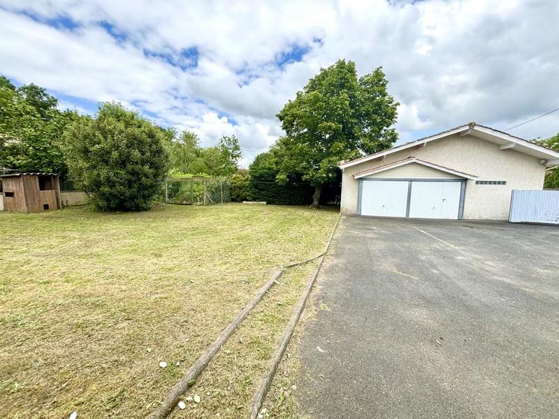 Maison traditionnelle - 145 m² - 4 pièces