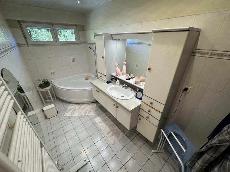 Maison - 137 m² - 7 pièces