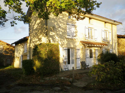 Maison - 86 m² - 4 pièces