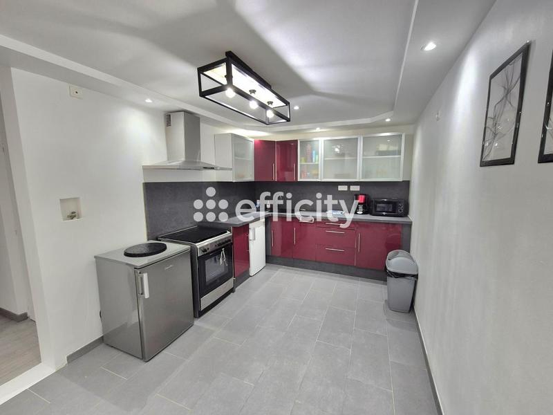 Appartement - 91 m² - 3 pièces