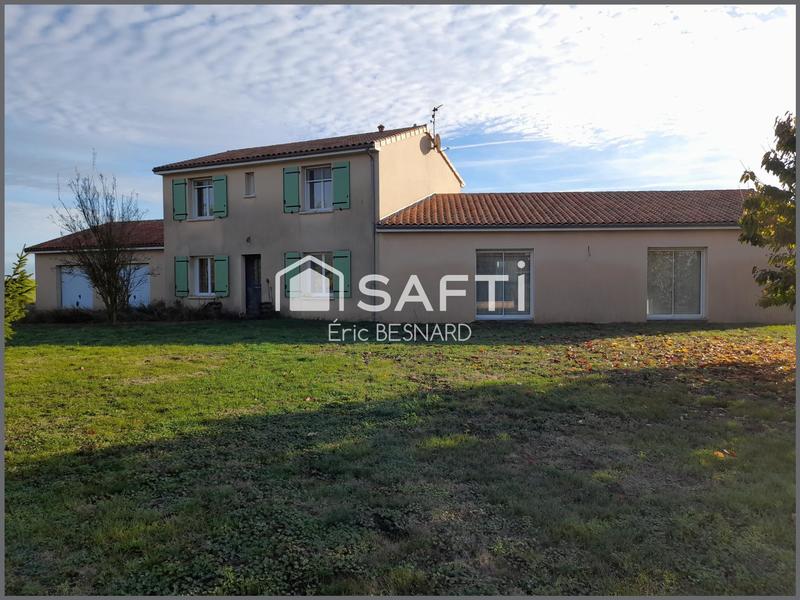 Maison de village - 180 m² - 7 pièces