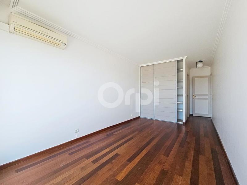 Appartement - 89 m² - 3 pièces