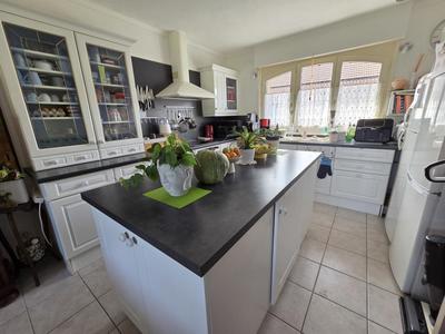 Pavillon - 110 m² - 5 pièces