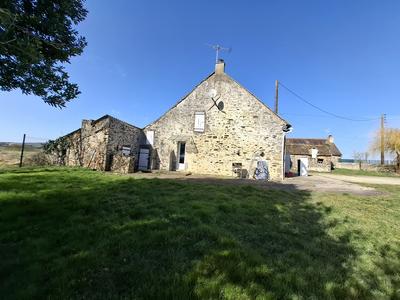 Maison - 91 m² - 4 pièces