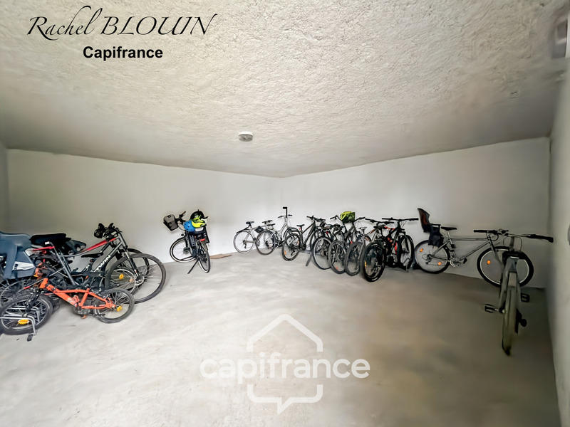 Appartement - 77 m² - 3 pièces