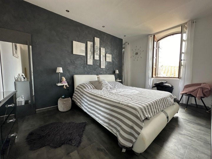 Appartement - 84 m² - 3 pièces