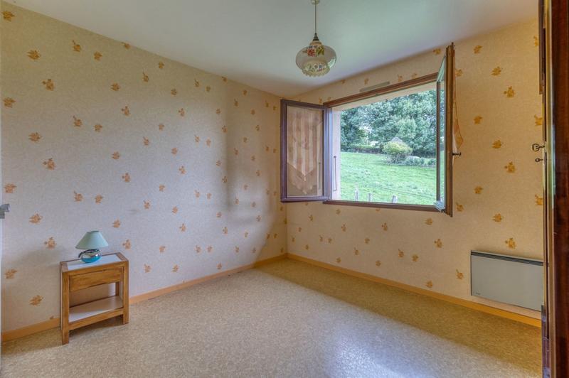 Maison - 92 m² - 5 pièces