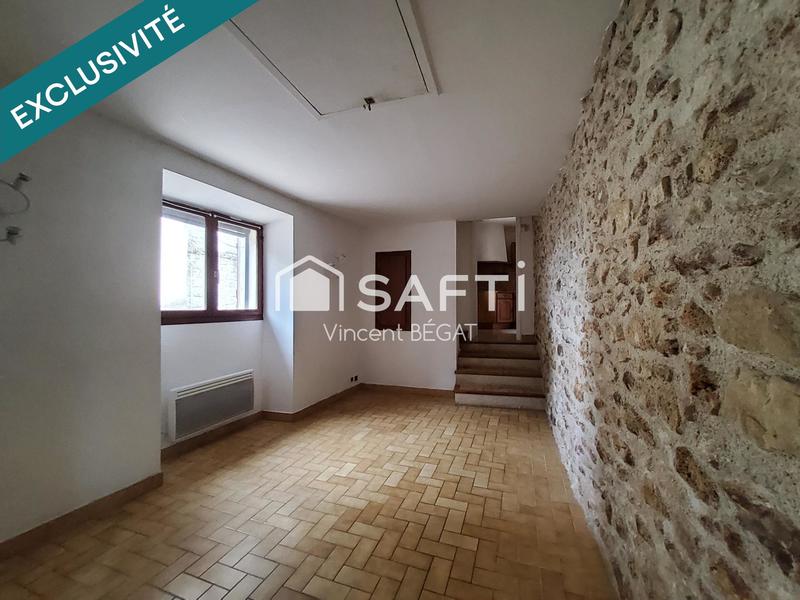 Maison - 96 m² - 5 pièces