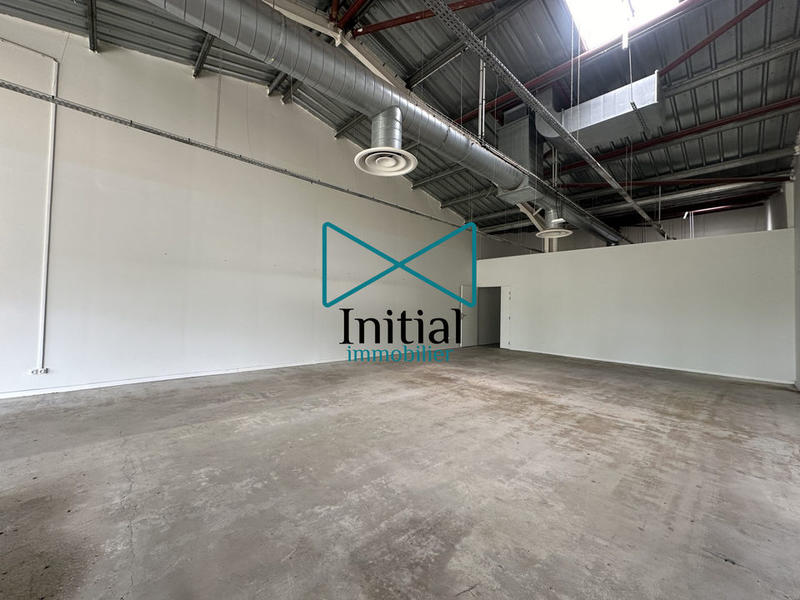 Local commercial - 166 m²