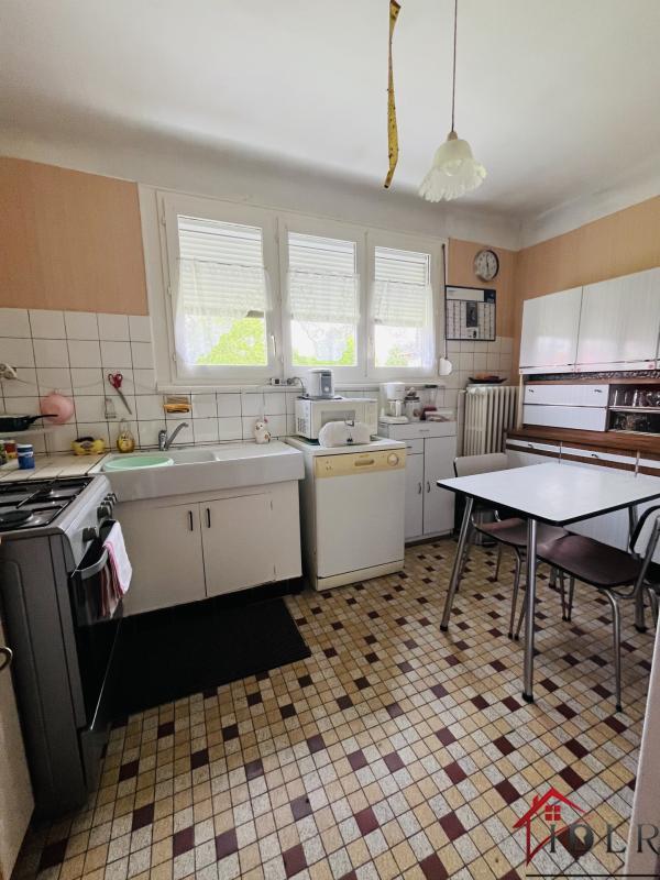 Maison - 80 m² - 5 pièces