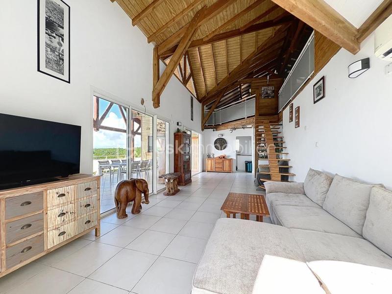 Villa - 295 m² - 10 pièces