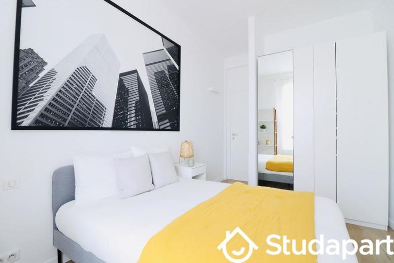 Chambre - 10 m² - 1 pièce