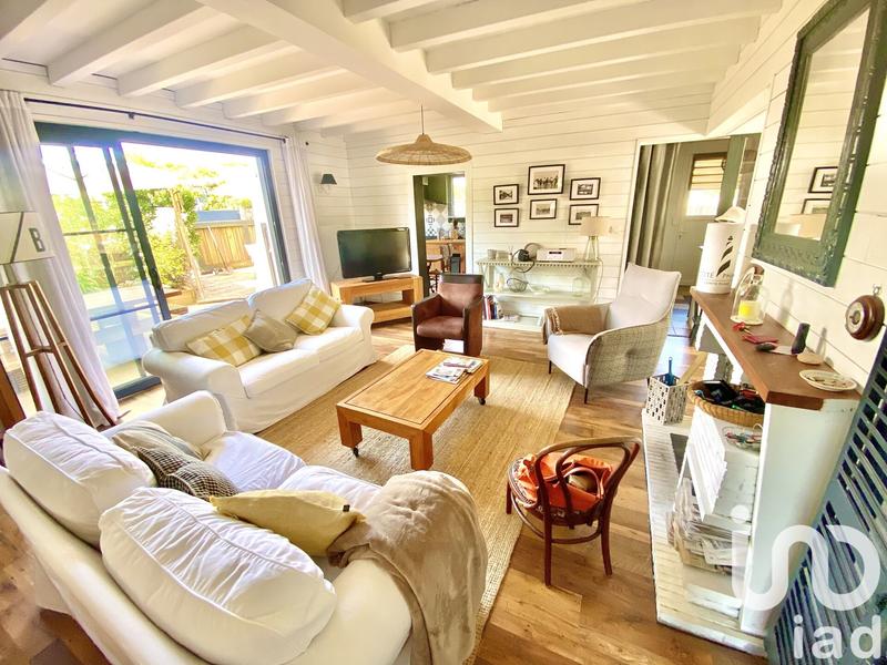 Maison - 140 m² - 8 pièces