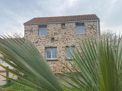 Maison traditionnelle - 114 m² - 5 pièces