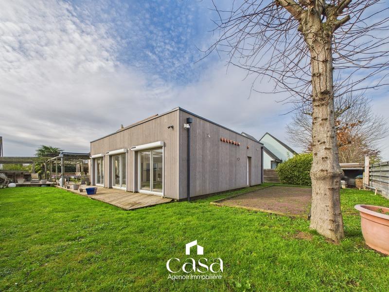 Maison contemporaine - 210 m² - 6 pièces