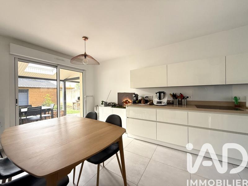 Maison - 101 m² - 5 pièces