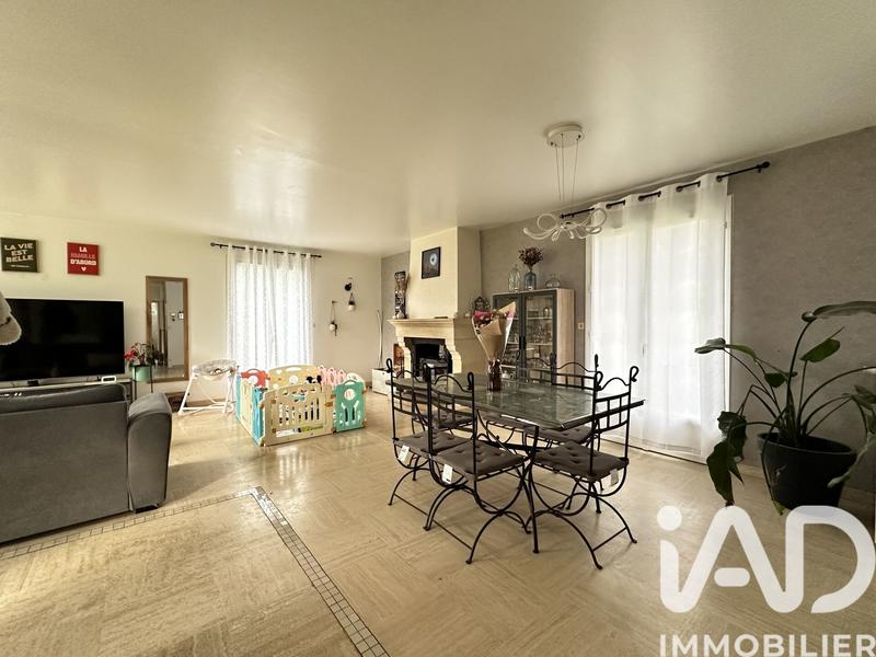 Maison - 175 m² - 8 pièces