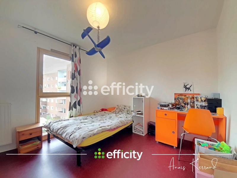 Appartement - 89 m² - 4 pièces