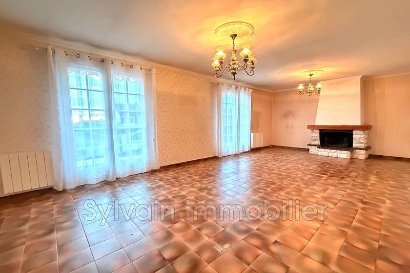 Maison - 88 m² - 4 pièces